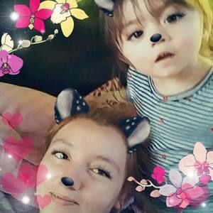 Meet your Posher, Vicky